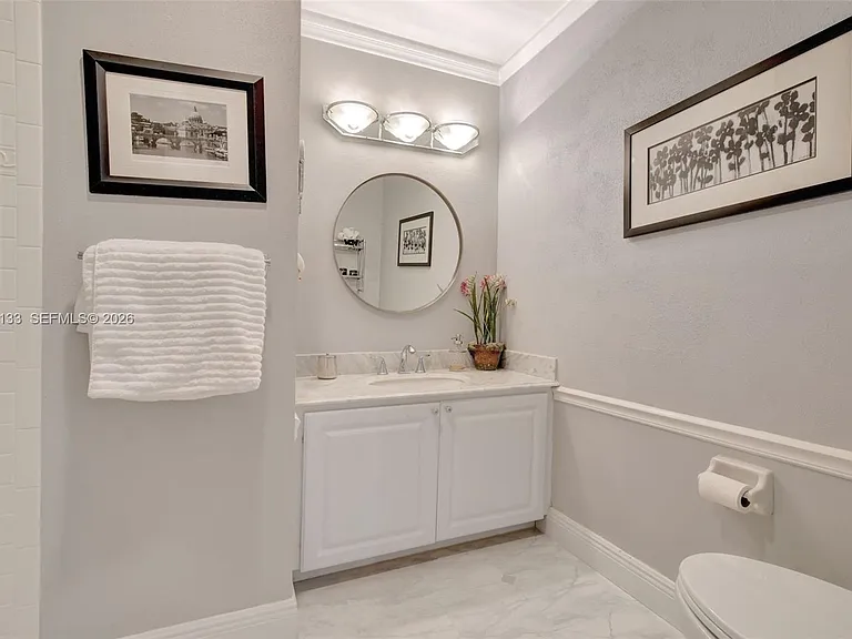 5320 SW 21st Ct — Photo 32