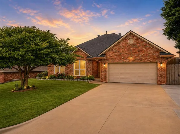 11365 Leslie Beachler Ln, Midwest City, OK 73130