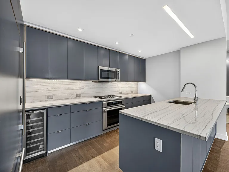205 Water St #5C — Photo 8