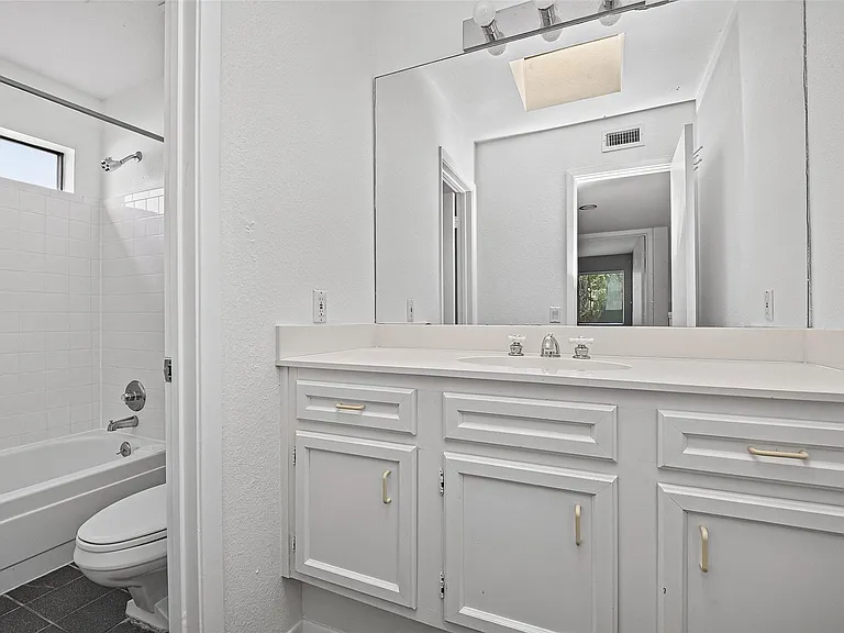 1344 Chardonnay Dr — Photo 28