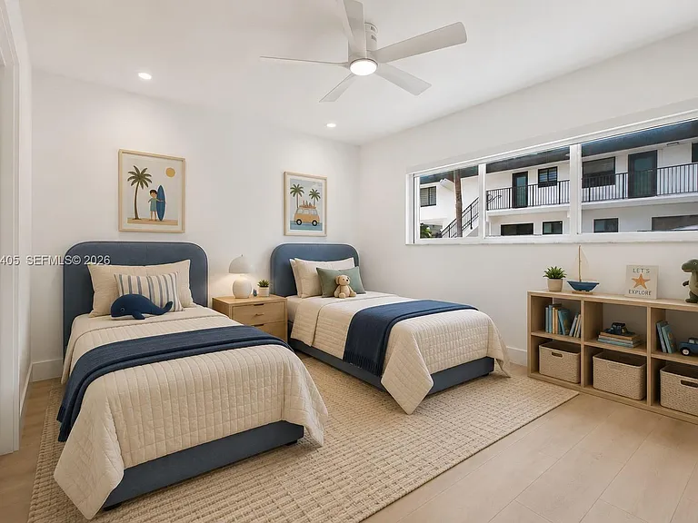 260 Sunrise Dr #E — Photo 12