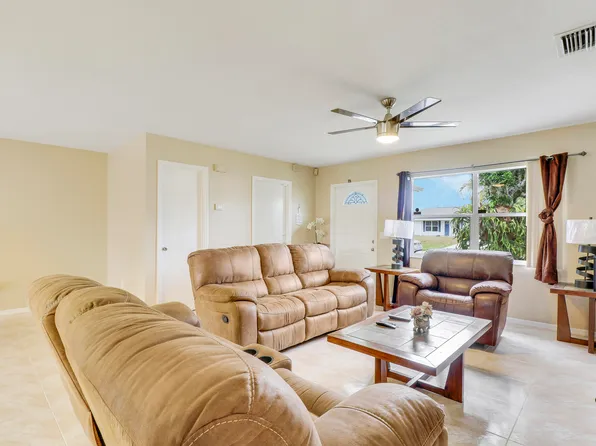 1042 SW Coleman Avenue, Port St Lucie, FL 34953