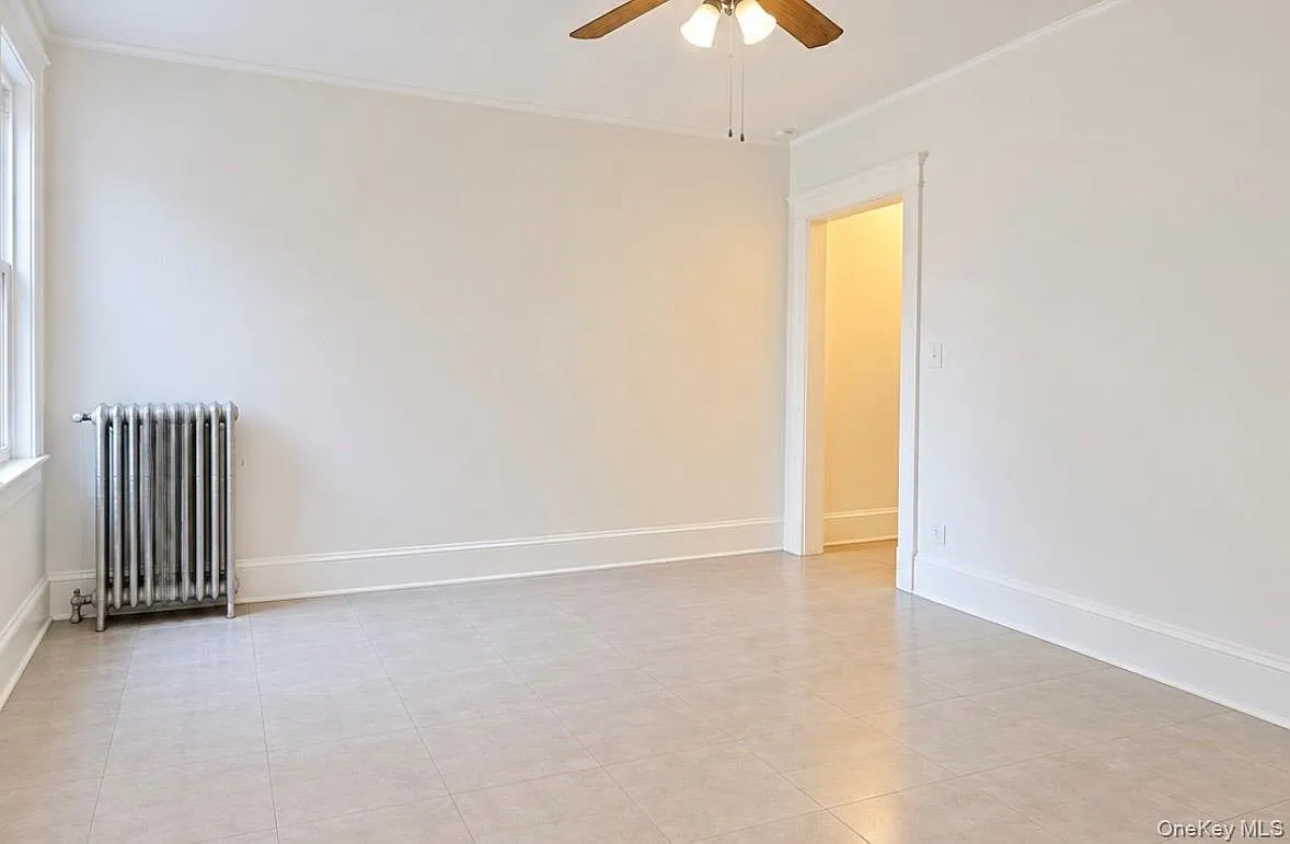 786 Garden St., New York, NY 10460 — Photo 4