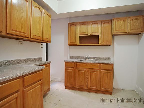 4th image of 529 E 235th St APT 5H