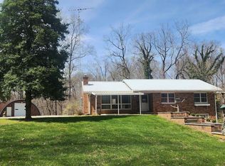 10227 Lorainne Rd, Leopold, IN 47551