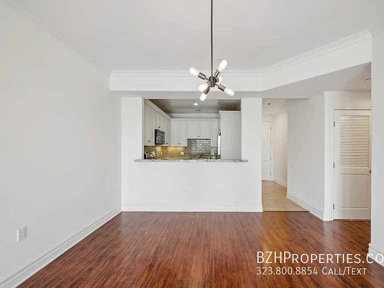 1050 S Holt Ave #404A — Photo 1