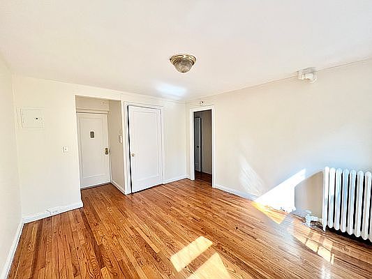 3rd image of 34-46 91st St APT H-41