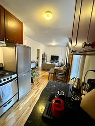 Rented by LJ Sloane Management