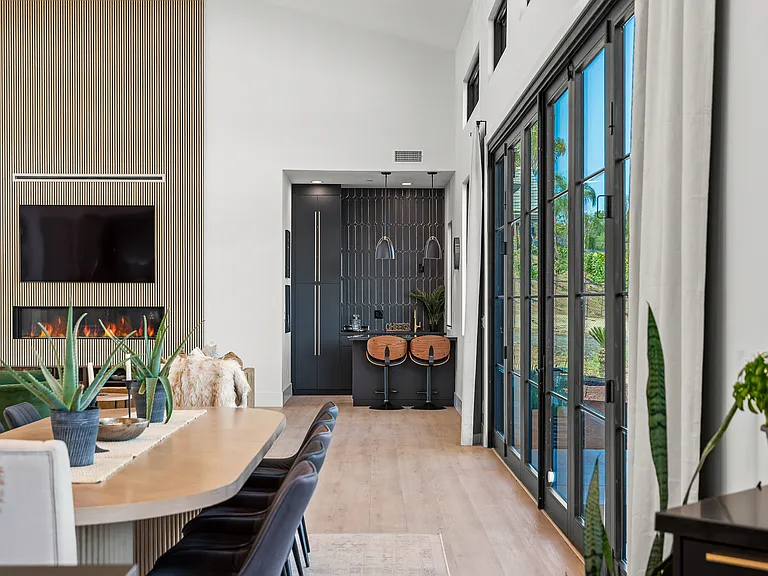 9817 Lorraine Ridge Trl — Photo 23