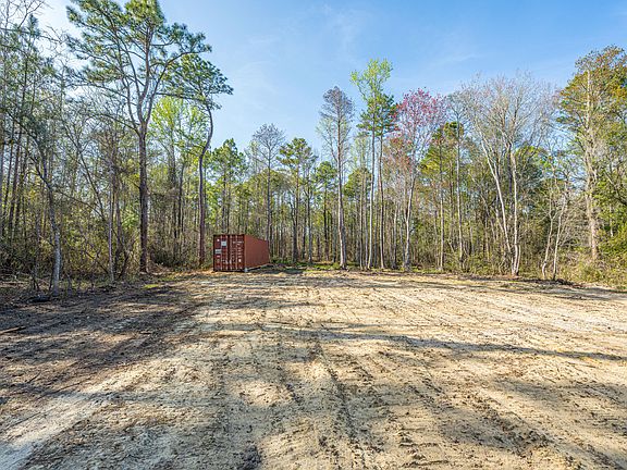 5th image of 808 Society Rd