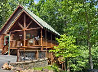 4410 Forest Vista Way, Pigeon Forge, TN 37863