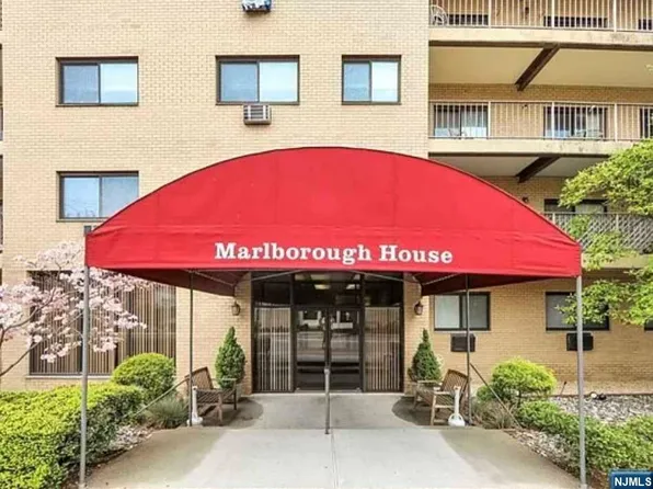 44 S Main St APT 3N, Lodi, NJ 07644