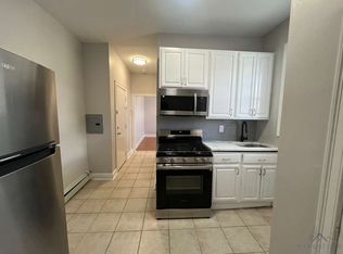 16 Wright Ave #8, Jersey City, NJ 07306
