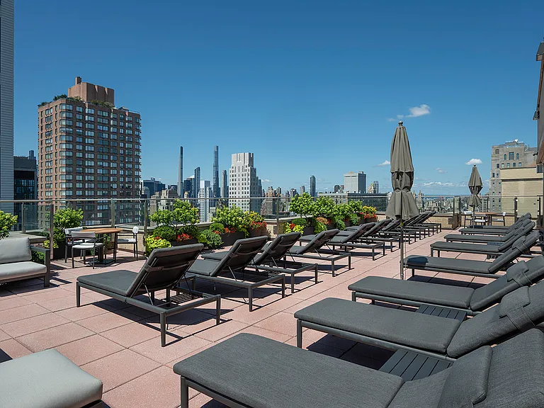 401 E 80th St #3H — Photo 9