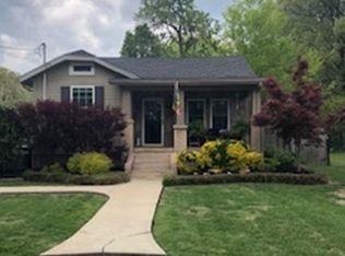 2013 B St, Paducah, KY 42003