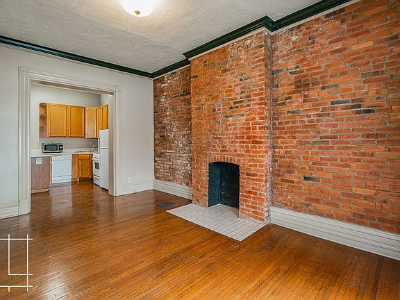 2nd image of 772 Neil Ave #A