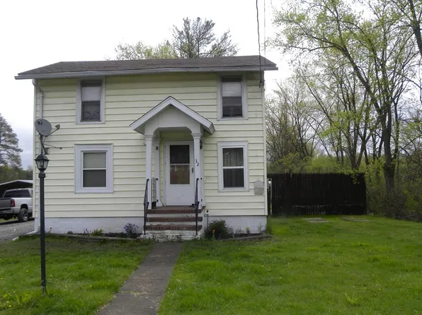 32 Clair St, Pine Valley, NY 14872