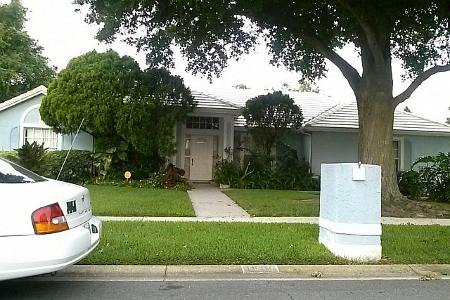 2nd image of 1512 Heirloom Dr