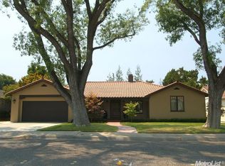 929 Enslen Ave, Modesto, CA 95350