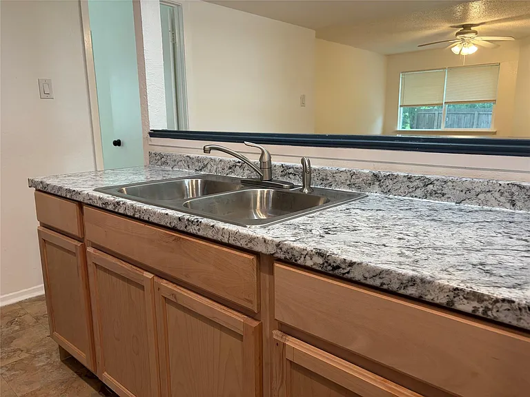 6800 Trendal Ln — Photo 5