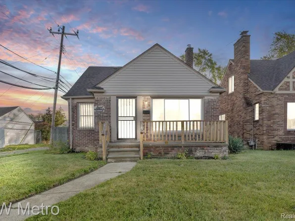 19360 Strathmoor St, Detroit, MI 48235
