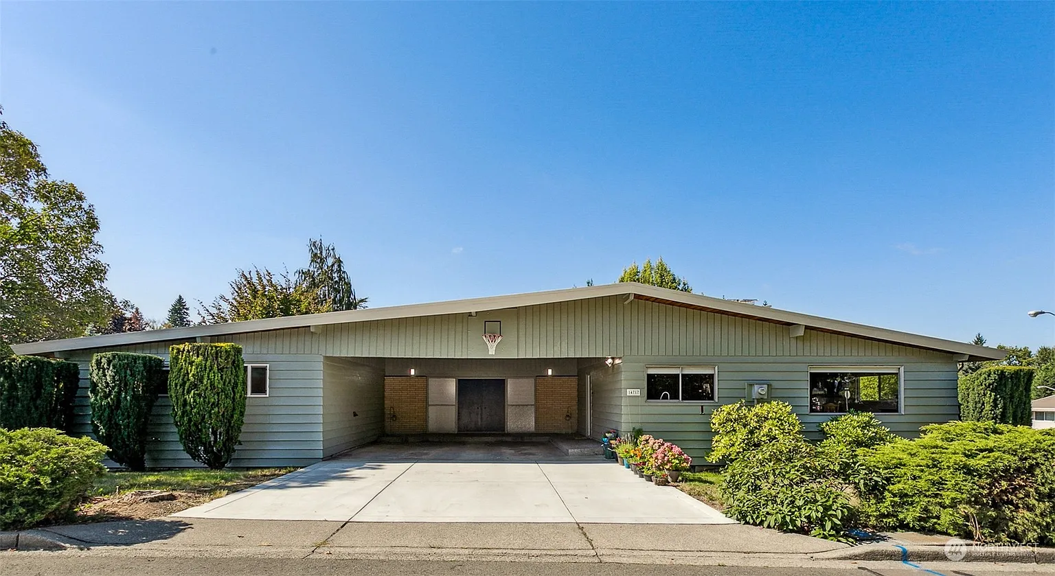 14717 59th Avenue S photo 1