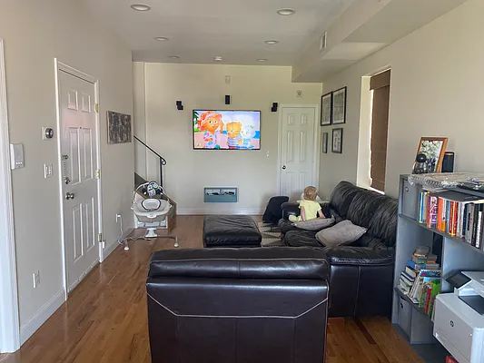 Rented by American Way Real Estate Inc | media 5