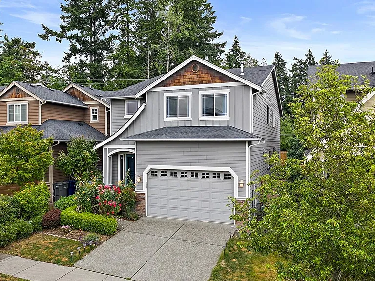 22709 44th Dr SE — Photo 2