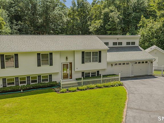 2nd image of 6 Liberty Road