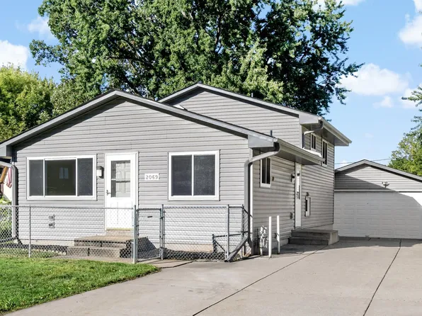 2069 Ivy St, North Saint Paul, MN 55109