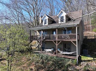 160 Turkey Hollow Ct, Waynesville, NC 28785