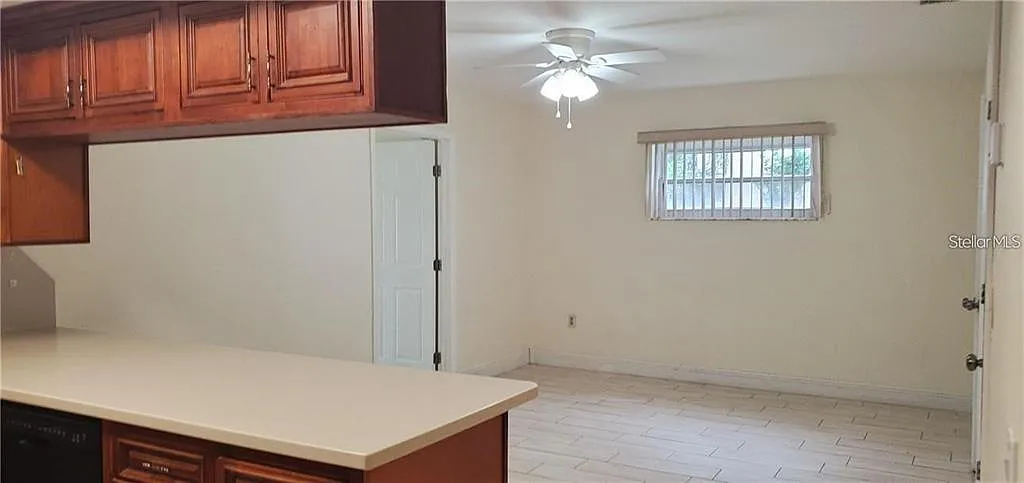 4 bed, 2.0 bath, 2284 sqft, $3,400 — Photo 4