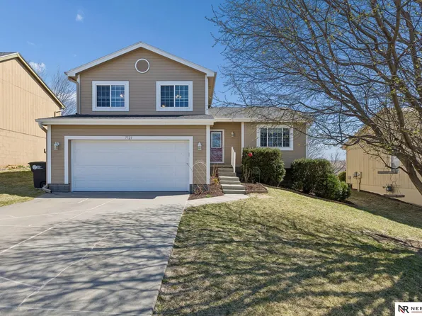 7721 Morris St, Omaha, NE 68122