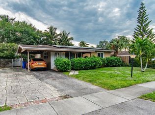 5554 SW 6th St, Margate, FL 33068