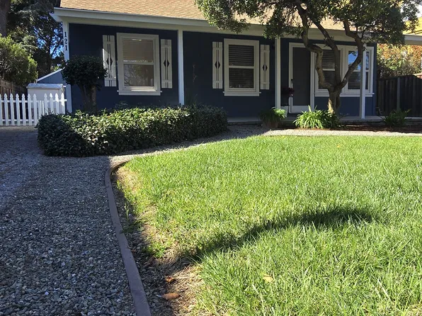 121 Pope St #A, Menlo Park, CA 94025