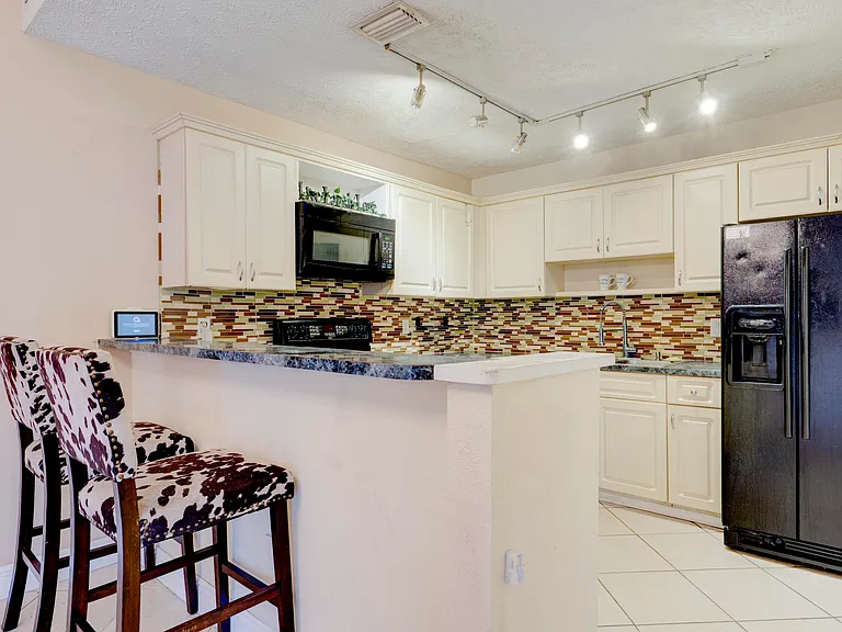 4782 Sunny Palm Cir #D — Photo 4