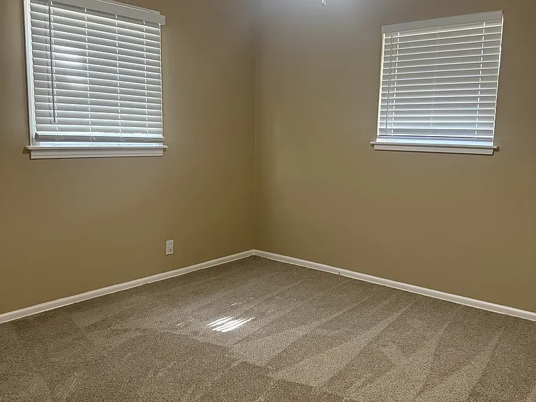 5955 Windy Hill Cir S — Photo 5