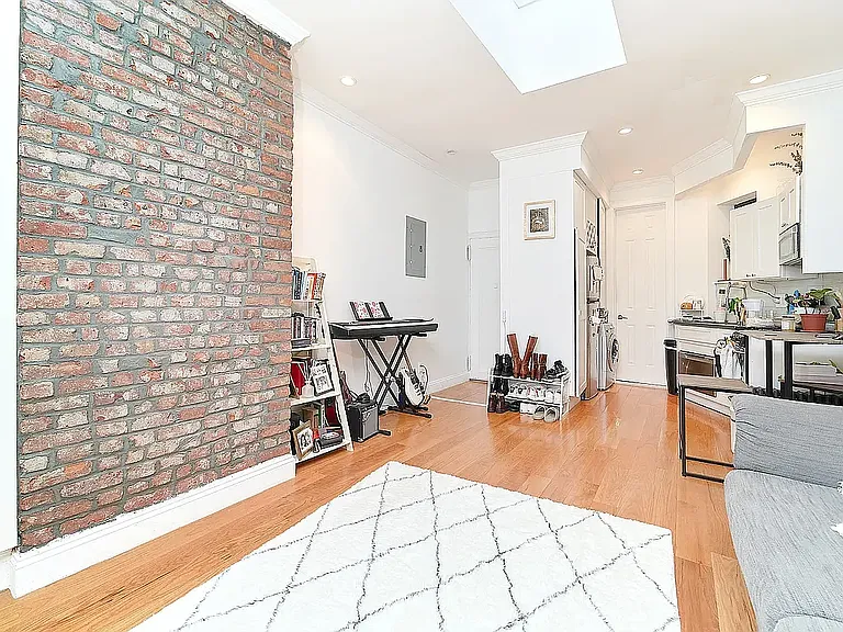 504 E 88th St #4D — Photo 12