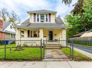 37 Alberta St, Springfield, MA 01108