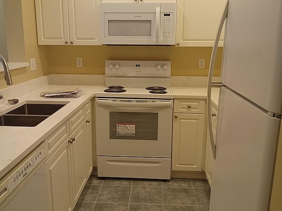 2nd image of 4343 Roosevelt Way NE APT 510