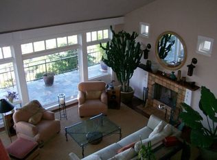 10065 Broadway Ter, Oakland, CA 94611