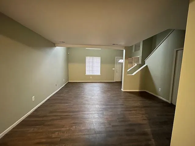 804 S Stephenson Hwy — Photo 7