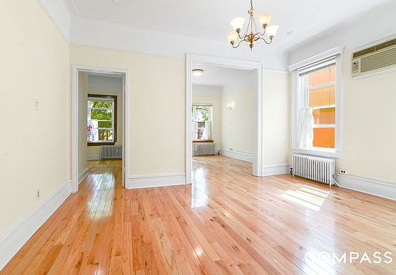 4th image of 35-10 21st Ave #2
