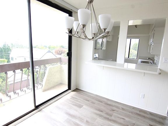 5th image of 1293 S Beverly Glen Blvd APT 308