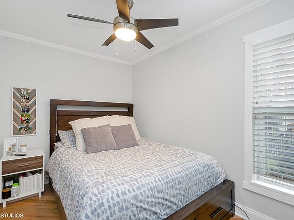 5th image of 1946 W Race Ave #1