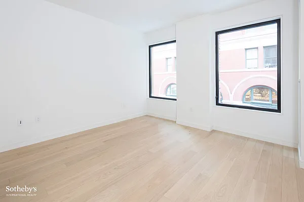 Rented by Sotheby's International Realty | media 14