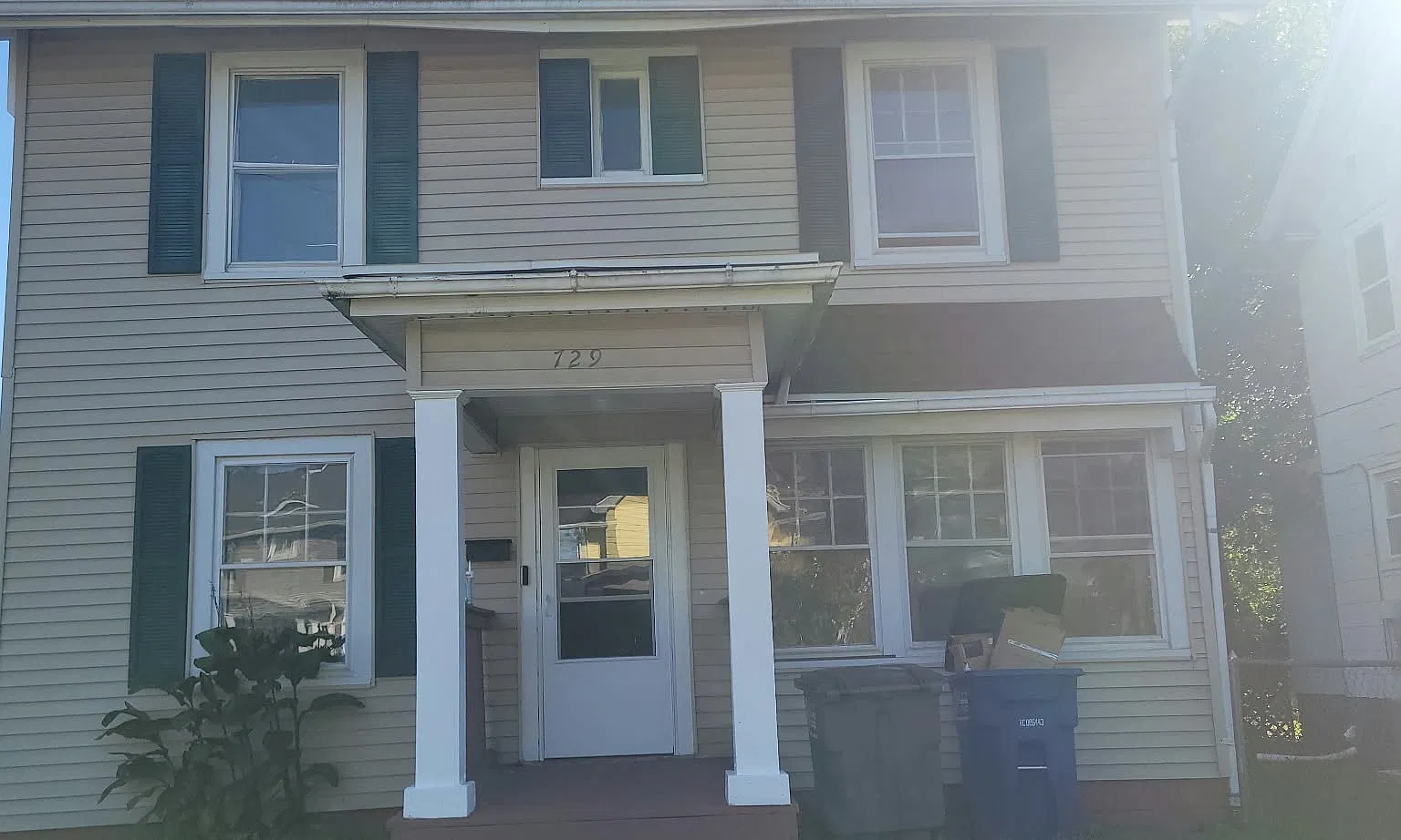 3 bed, 1149 sqft, $1,450 — Photo 1