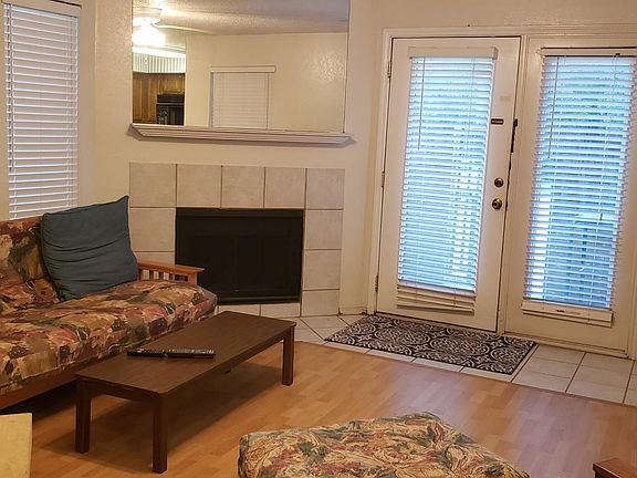 4th image of 2301 Balsam Dr APT M103