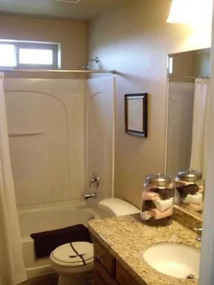 820 North Townhomes — Photo 3