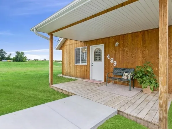 489 Tilden St, Parnell, IA 52325
